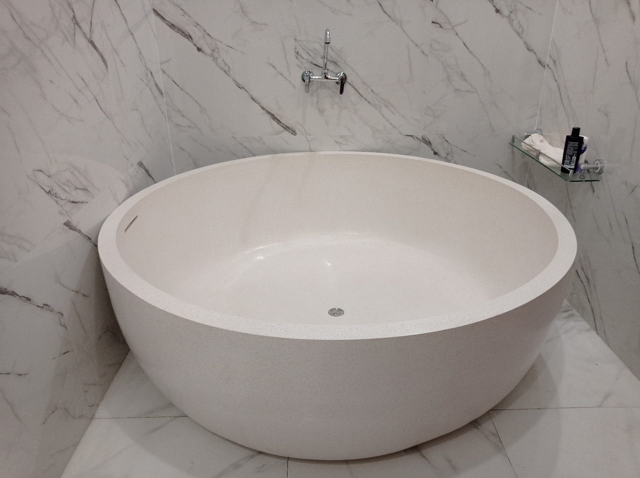 TB 24 Round Island - Terrazzo Composite Bathtubs