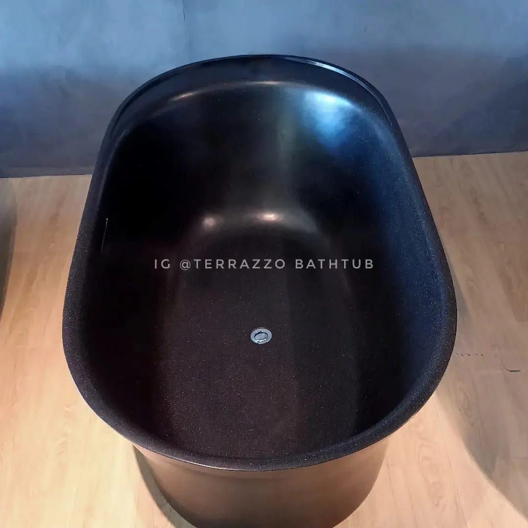 TB 32  Coral Tub View 2